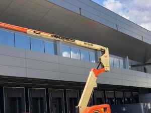 Colocación muro cortina en Granollers