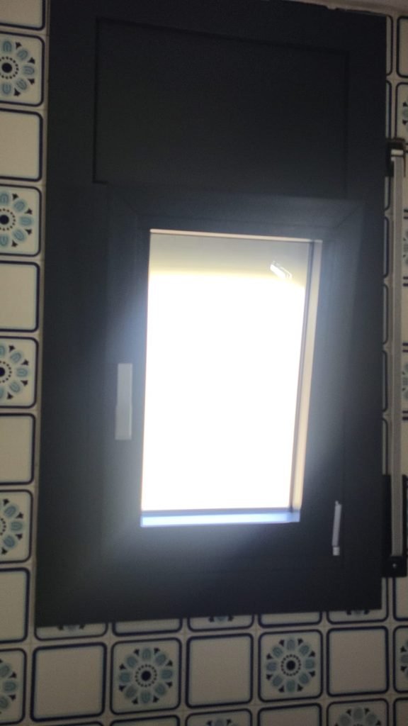 Ventana Oscilobatiente