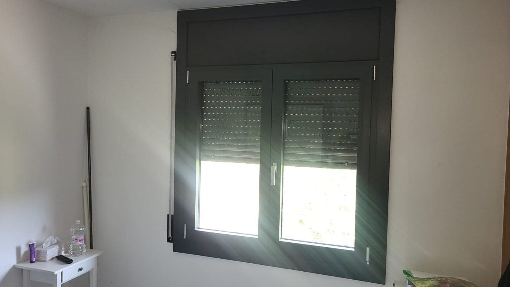 Ventanas PVC en color negro